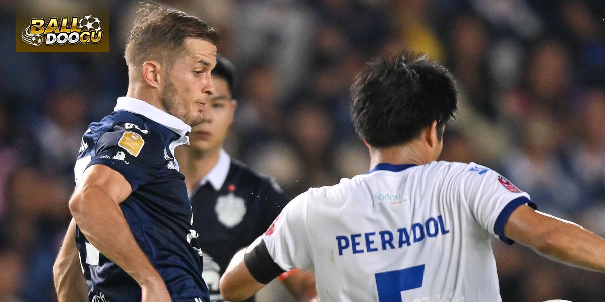 Buriram-United-vs-Port-FC-3