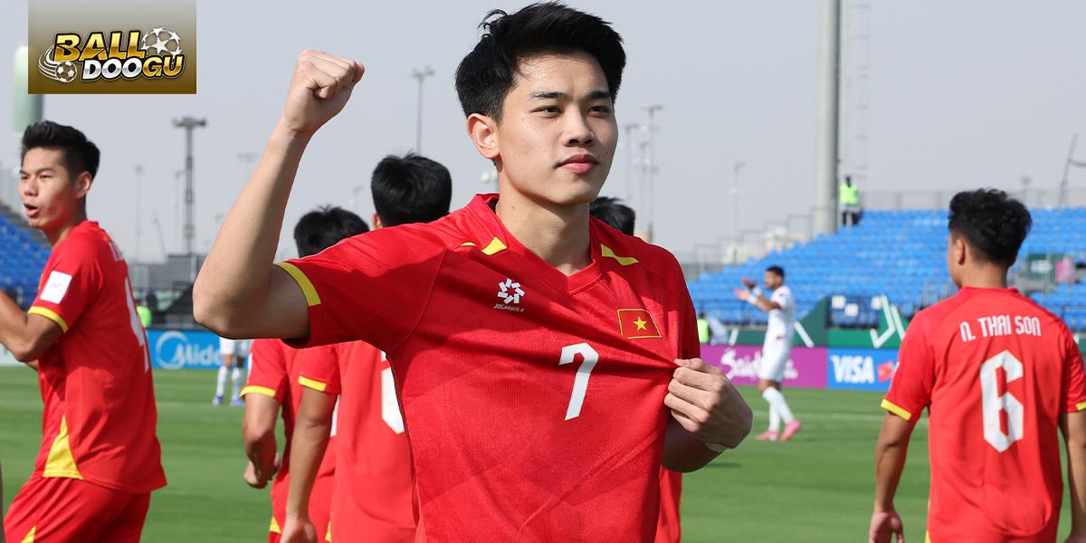 Vietnam-football-2