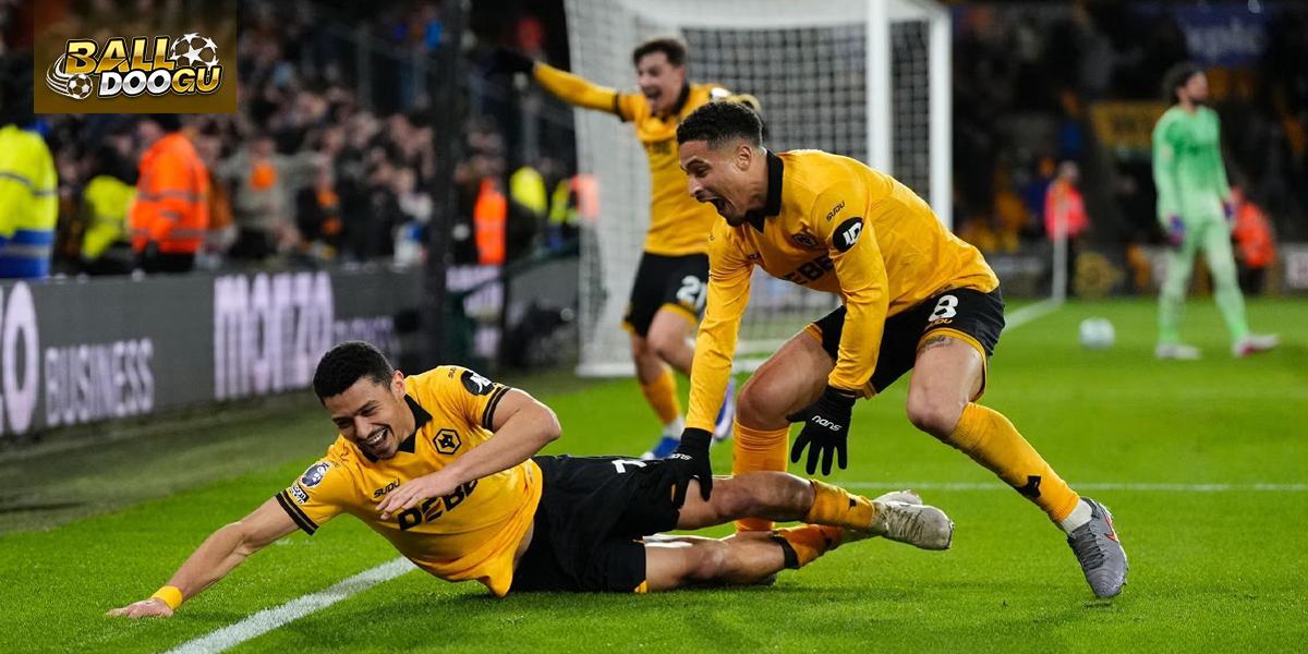 Wolverhampton-vs-Liverpool-2